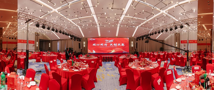 宇廷門(mén)窗2025年會(huì)精彩瞬間